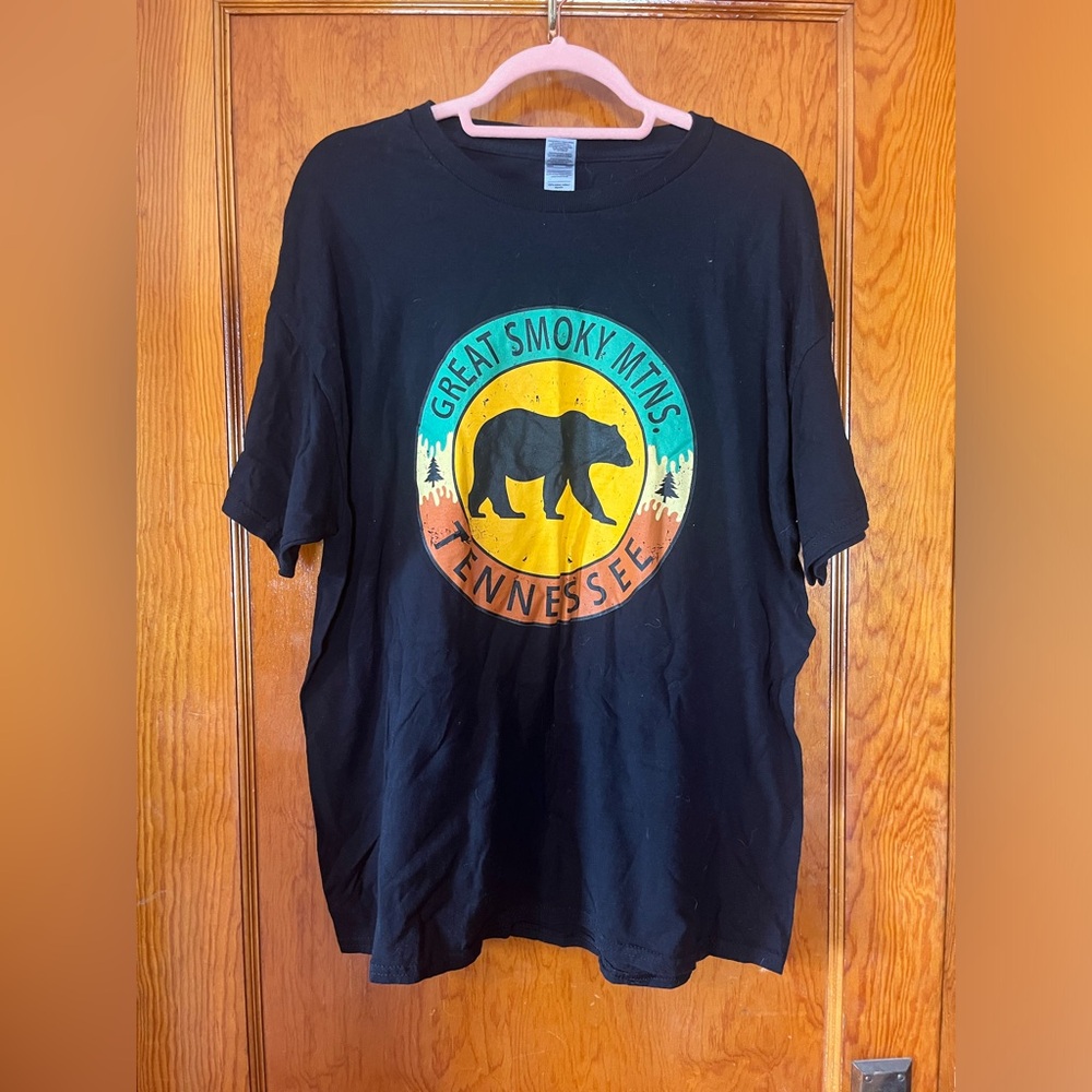 Gildan great Smoky Mountains Tennessee Size: XL